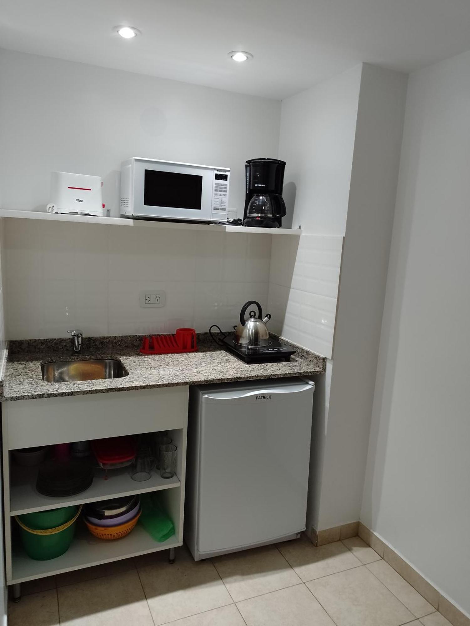 4 Aparts En El Mismo Edificio, Excelente Ubicacion